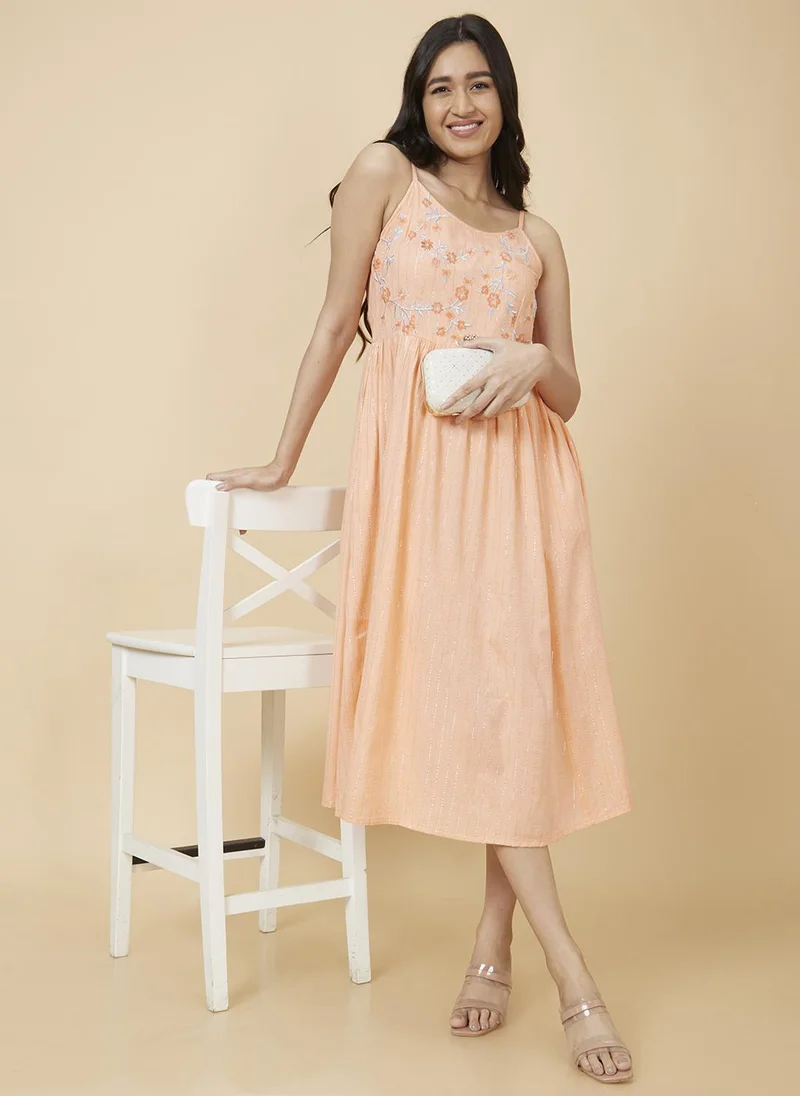 جلو باص فستان ميدي نسائي قطن خالص مخطط باللون البرتقالي من جلوبس